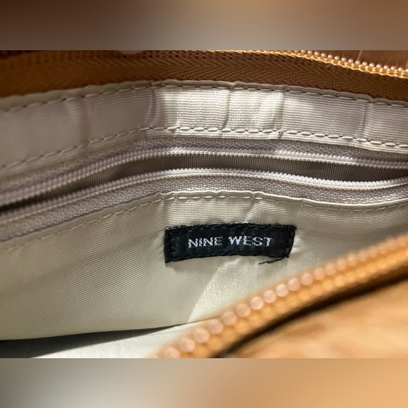 Nine West Beige shoulder bag - Picture 2 of 4